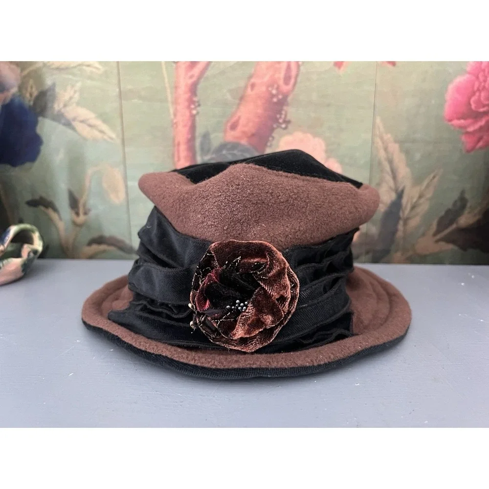 Shani 90s Y2K Blossom Slouchy Bucket Cloche Floral Rose Women's XS Hat